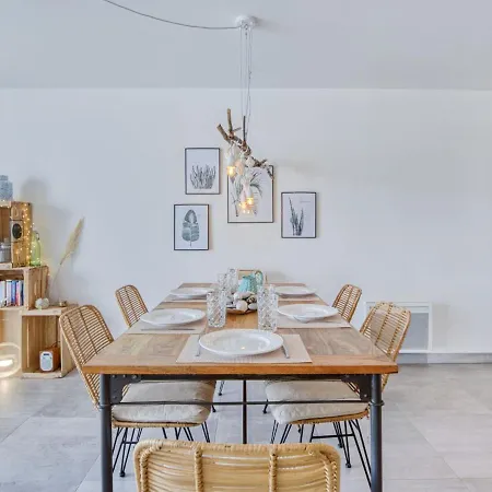 Domaine Des Roses Apartment