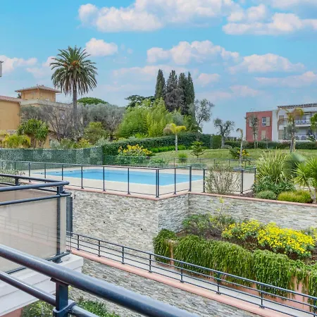 Domaine Des Roses Apartment